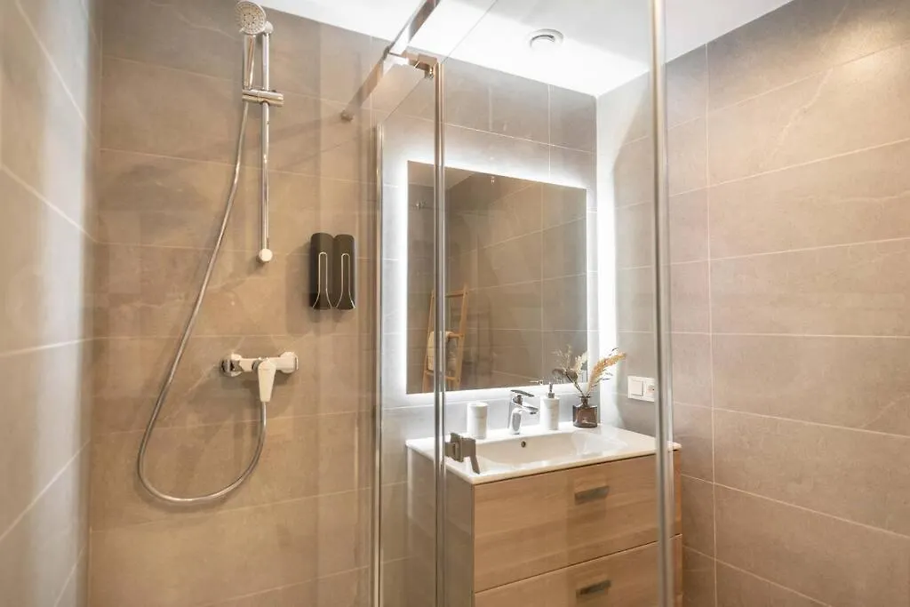 Calm Apartment With Private Patio By Rems Malaga Spain